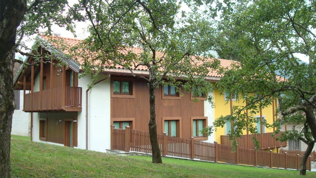 Zoncolan Apartments Sùtrio 外观 照片